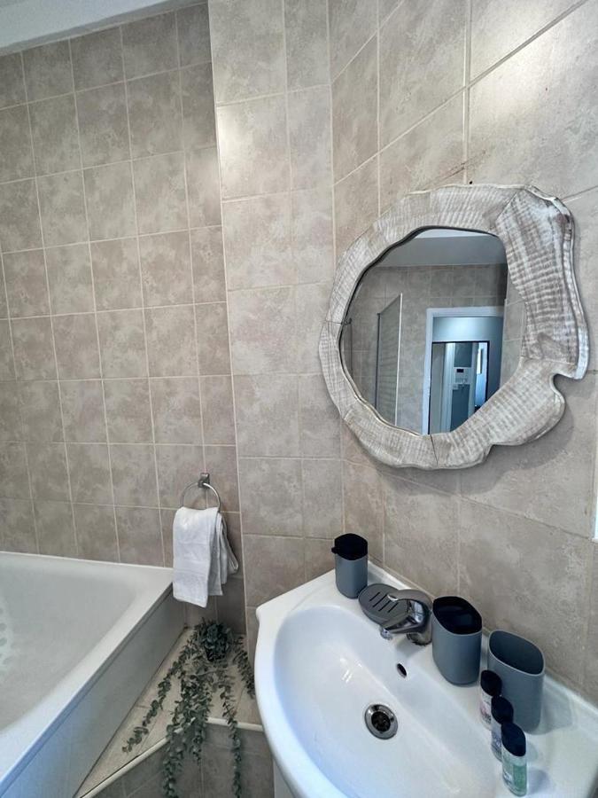 Edgware Road, Central London Studio Apartments ภายนอก รูปภาพ